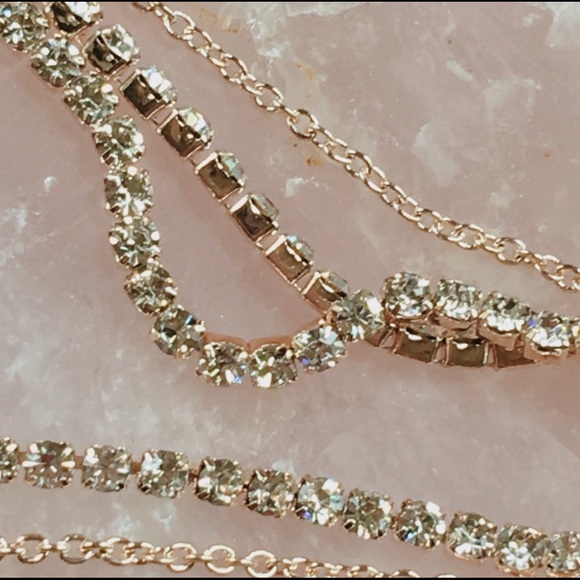 Long waterfall Crystal Earrings - Picture 4 of 4